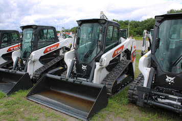 Main image Bobcat T62